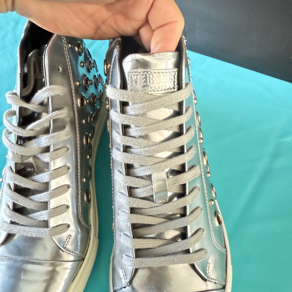 Versace Versus Men's Silver Riveted High Top‎ Leather Sneakers, 39 - Picture 7 of 15